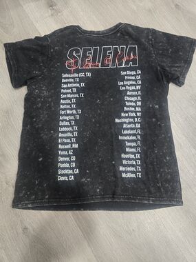 Selena Black Graphic Tour T-Shirt Size 2XL